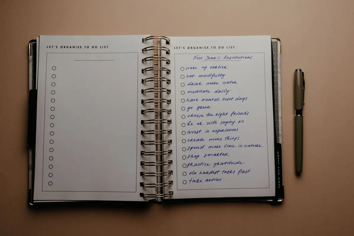 Journalling Tips for Sticking to a Daily Habit When Motivation Fades